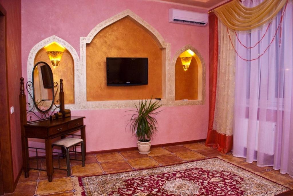 Coliseum Hotell Khmelʼnytsʼkyy Rom bilde