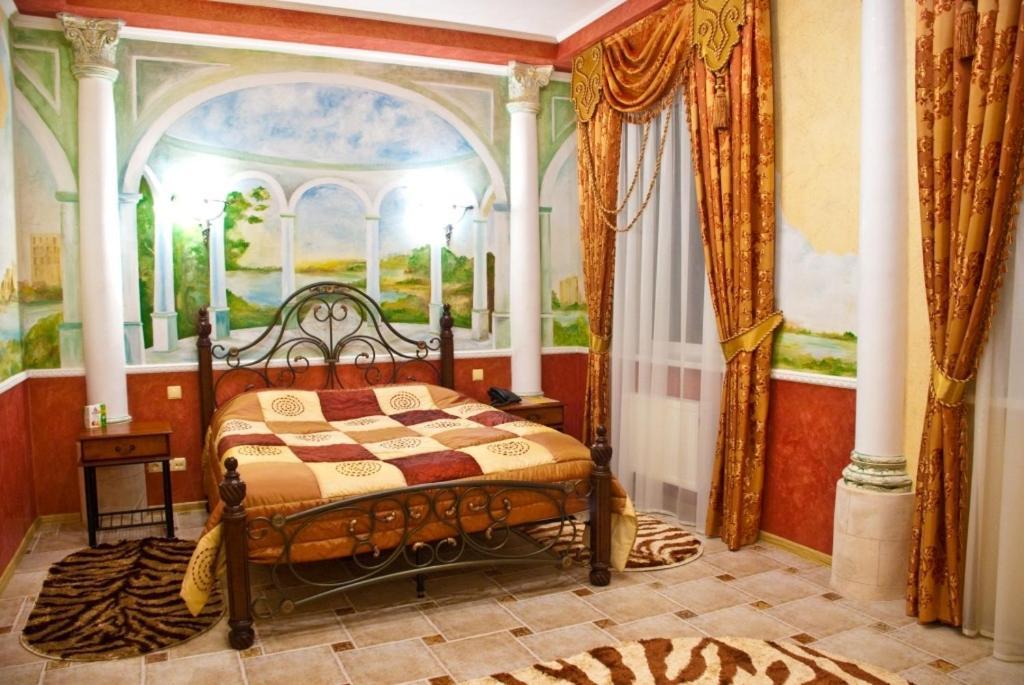 Coliseum Hotell Khmelʼnytsʼkyy Rom bilde